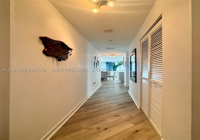 Photo 3 of Condo for sale at 1111 Sw 1St Ave #3225, Miami, FL 33130 | MLS# A12043859 | Listing updated on 2026-09-17