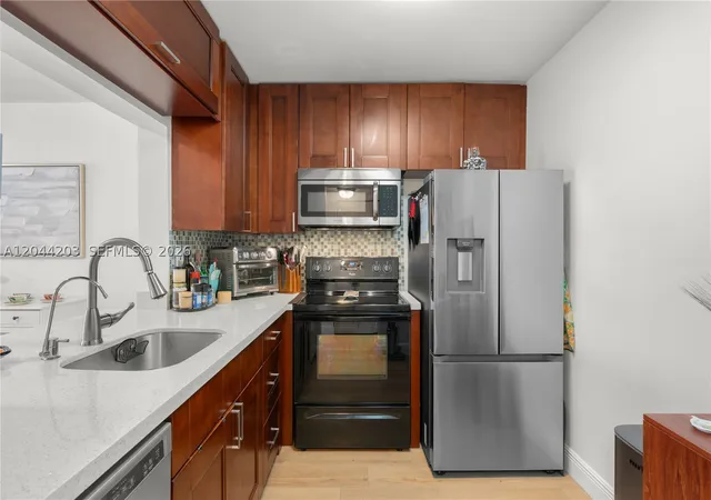 Photo 3 of Condo for sale at 4161 Nw 90th Ave #206, Coral Springs, FL 33065 | MLS# A12044203 | Listing updated on 2026-09-05