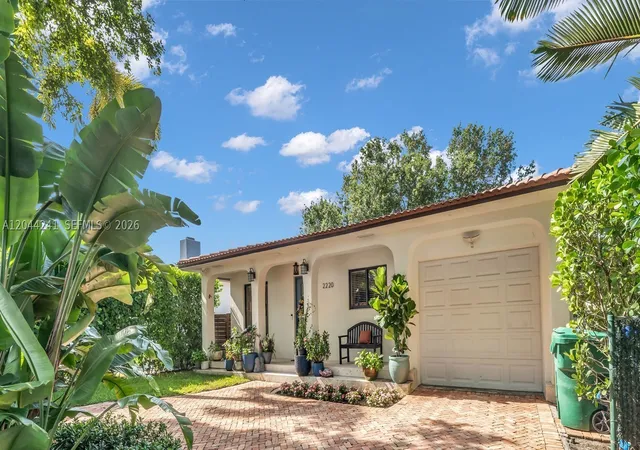 Photo 2 of Single family home for sale at 2220 Sw 25th St, Miami, FL 33133 | MLS# A12044241 | Listing updated on 2026-09-13