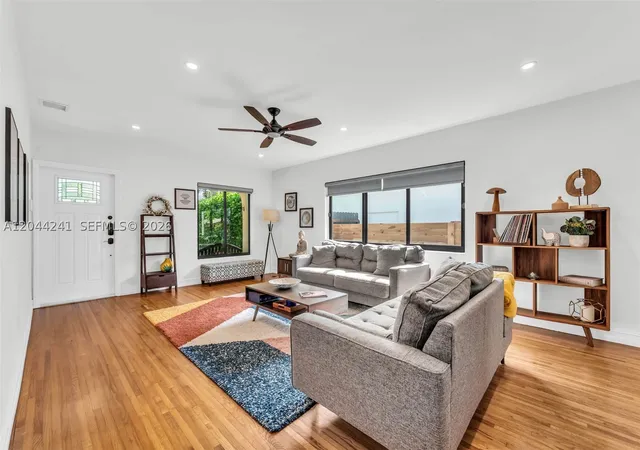 Photo 3 of Single family home for sale at 2220 Sw 25th St, Miami, FL 33133 | MLS# A12044241 | Listing updated on 2026-09-13
