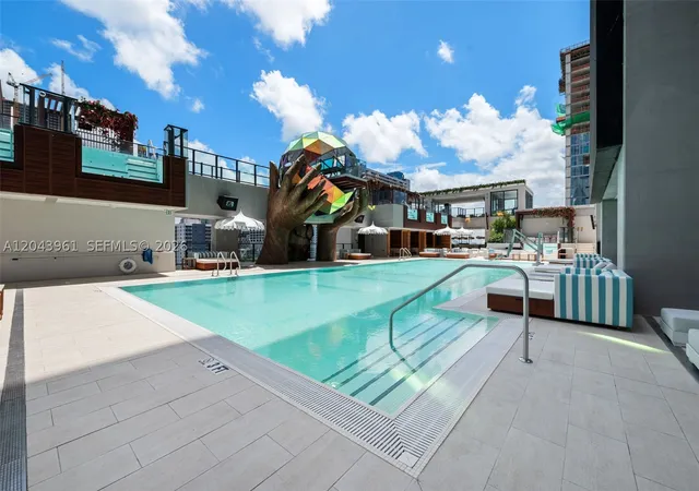 Photo 4 of Condo for sale at 20 Ne 11Th Street #4003B, Miami, FL 33132 | MLS# A12043961 | Listing updated on 2026-09-26