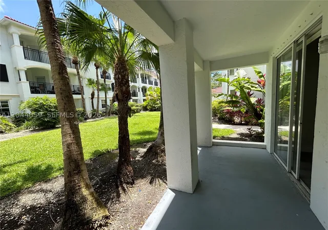 Photo 3 of Condo for sale at 3225 Ne 184th St #10106, Aventura, FL 33160 | MLS# A12044059 | Listing updated on 2026-09-10