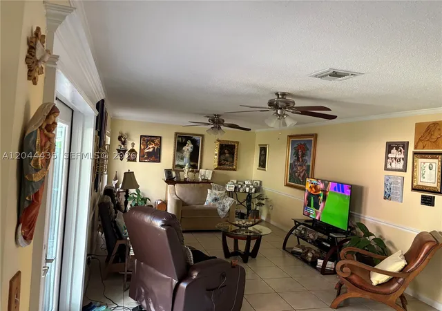 Photo 4 of Single family home for sale at 9217 Sw 157Th Path, Miami, FL 33196 | MLS# A12044435 | Listing updated on 2026-09-13