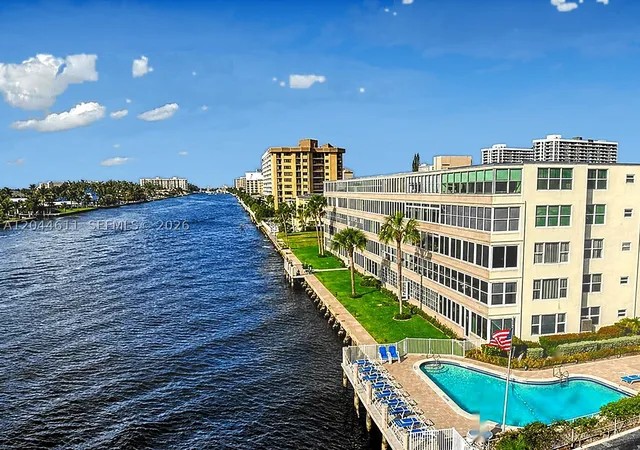 Photo 3 of Sale Pending at 401 N Riverside Dr #504, Pompano Beach, FL 33062 | MLS# A12044611 | Listing updated on 2026-09-10