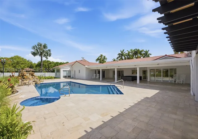 Photo 4 of Single family home for sale at 16170 Saddle Ln, Weston, FL 33326 | MLS# A12041926 | Listing updated on 2026-09-17