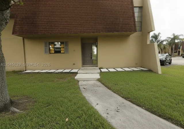 Photo 1 of Condo for sale at 8985 Palm Tree Ln #8985, Pembroke Pines, FL 33024 | MLS# A12045129 | Listing updated on 2026-09-07