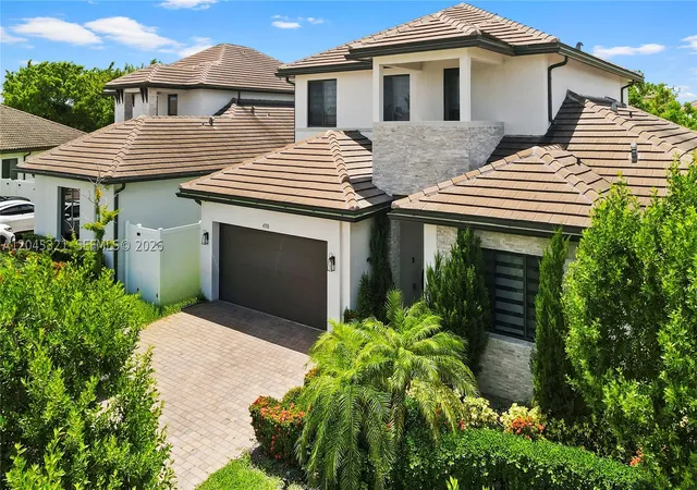 Photo 2 of Single family home for sale at 4550 Sw 178th Ave, Miramar, FL 33029 | MLS# A12045321 | Listing updated on 2026-09-06