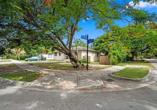 Photo 1 of Sale Pending at 5901 Sw 62nd St, Miami, FL 33143 | MLS# A12045431 | Listing updated on 2026-09-04