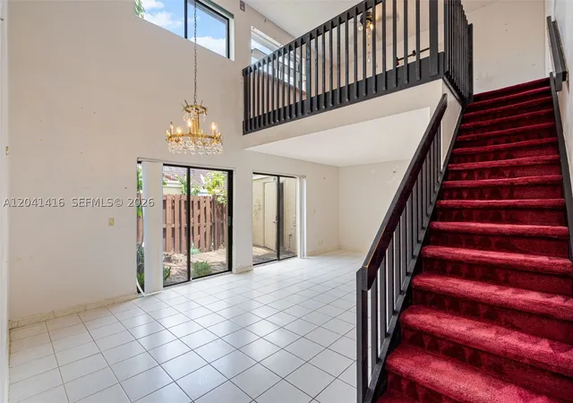 Photo 3 of Townhouse for sale at 6233 Nw 170th Ter, Hialeah, FL 33015 | MLS# A12041416 | Listing updated on 2026-09-08