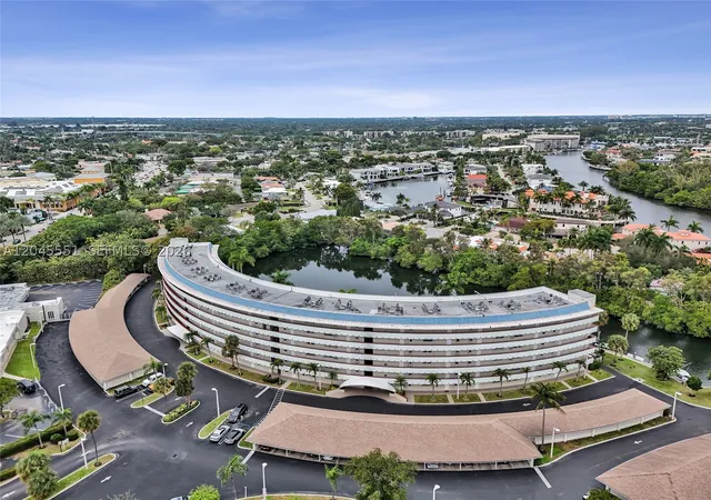 Photo 3 of Condo for sale at 1301 E Hillsboro Blvd #307, Deerfield Beach, FL 33441 | MLS# A12045551 | Listing updated on 2026-09-21