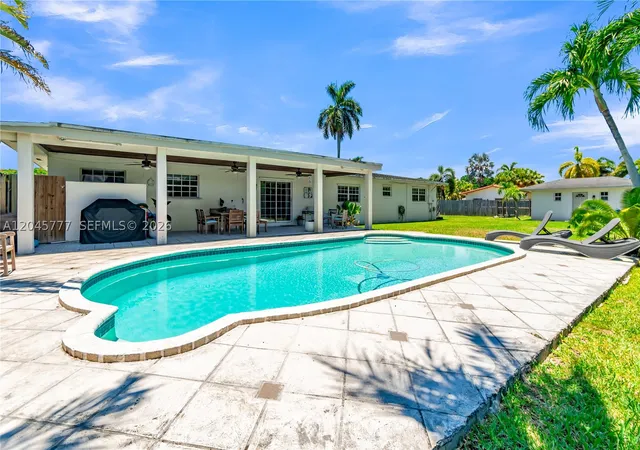 Photo 1 of Single family home for sale at 12805 Sw 193Rd Ter, Miami, FL 33177 | MLS# A12045777 | Listing updated on 2026-10-03