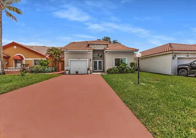 Photo 1 of Sale Pending at 5542 Nw 190th Ln, Miami Gardens, FL 33055 | MLS# A12045304 | Listing updated on 2026-09-10