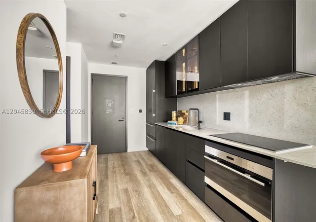 Photo 4 of Condo for sale at 20 Ne 11Th St #4503, Miami, FL 33132 | MLS# A12045830 | Listing updated on 2026-09-25