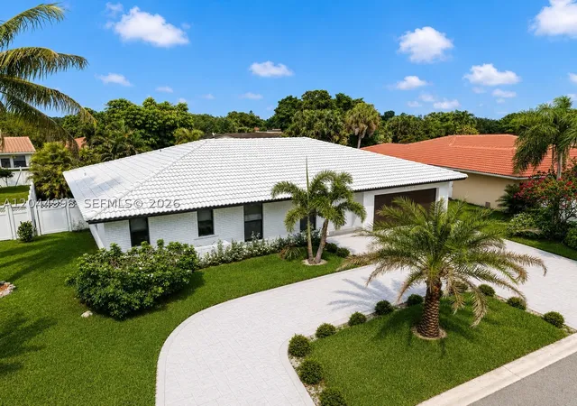 Photo 2 of Single family home for sale at 3023 Nw 123rd Ave, Coral Springs, FL 33065 | MLS# A12044998 | Listing updated on 2026-09-01