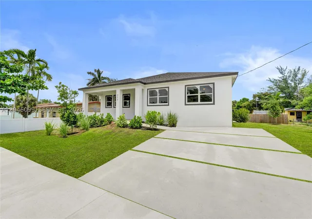 Photo 2 of Single family home for sale at 211 Nw 14th Ct, Dania, FL 33004 | MLS# A12046099 | Listing updated on 2026-09-04