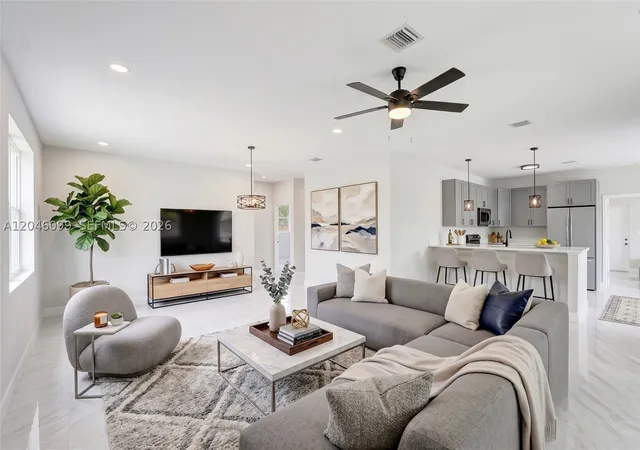 Photo 3 of Single family home for sale at 211 Nw 14th Ct, Dania, FL 33004 | MLS# A12046099 | Listing updated on 2026-09-04