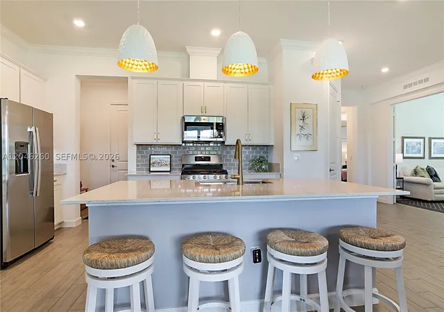 Photo 3 of Single family home for sale at 1000 Se Crosswood Way, Port St Lucie, FL 34984 | MLS# A12046260 | Listing updated on 2026-09-12