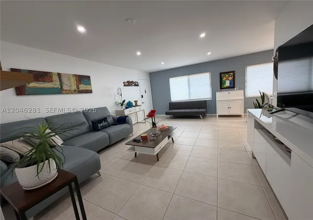 Photo 4 of Condo for sale at 13255 Sw 7Th Ct #401D, Hollywood, FL 33027 | MLS# A12046281 | Listing updated on 2026-09-22