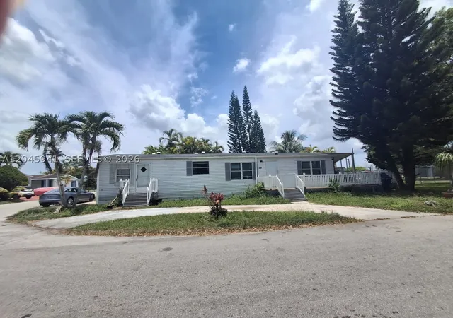 Photo 1 of Manufactured home for sale at 19800 Sw 180 Ave, Miami, FL 33187 | MLS# A12045941 | Listing updated on 2026-09-09