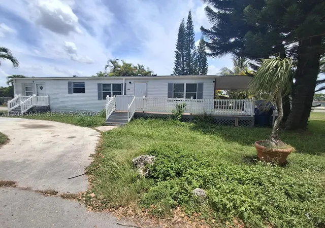 Photo 3 of Manufactured home for sale at 19800 Sw 180 Ave, Miami, FL 33187 | MLS# A12045941 | Listing updated on 2026-09-09