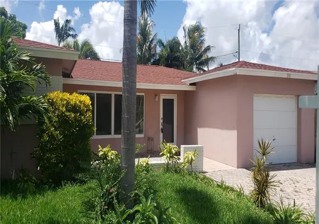 1st image of 98 Seminole Ln, Boca Raton, FL 33487 | MLS# B26047449