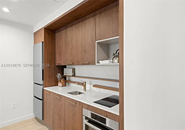 Photo 2 of Condo for sale at 1611 Sw 2Nd Ave #816, Miami, FL 33129 | MLS# A12034876 | Listing updated on 2026-09-14