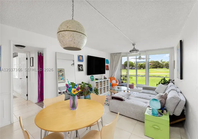Photo 4 of Sale Pending at 9495 Evergreen Pl #103, Davie, FL 33324 | MLS# A12037366 | Listing updated on 2026-09-12
