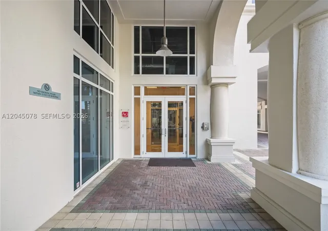 Photo 4 of Condo for sale at 511 Se 5 Ave #8,9,11, Fort Lauderdale, FL 33301 | MLS# A12045078 | Listing updated on 2026-08-30