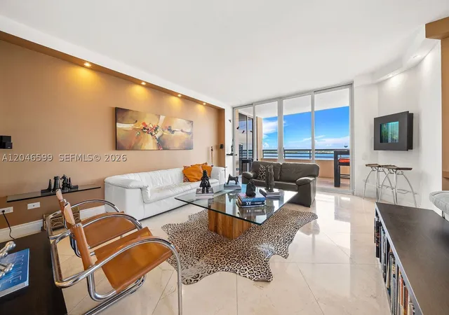 Photo 4 of Condo for sale at 808 Brickell Key Dr #1808, Miami, FL 33131 | MLS# A12046599 | Listing updated on 2026-09-16