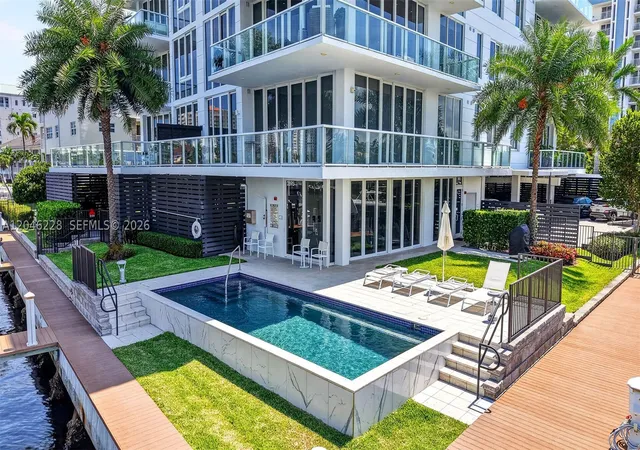 Photo 3 of Condo for sale at 2895 Ne 33rd Ct #3A, Fort Lauderdale, FL 33306 | MLS# A12046228 | Listing updated on 2026-09-02