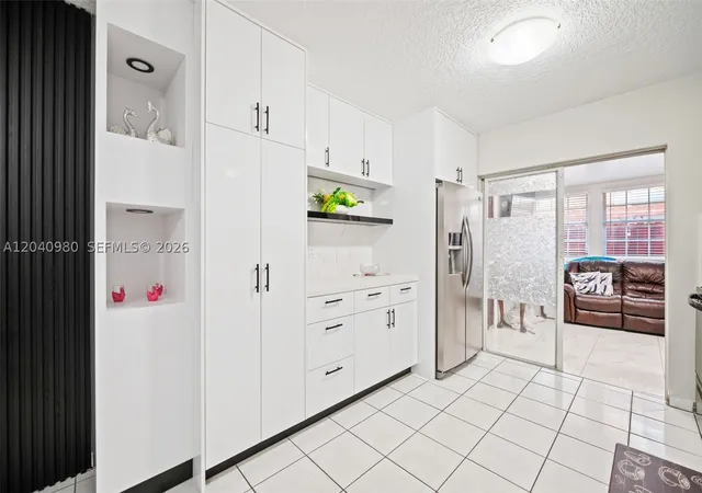 Listing Photo 4 - Condo for sale in building located at 7817 W 36Th Ave, Hialeah, FL 33018 - Unit #101