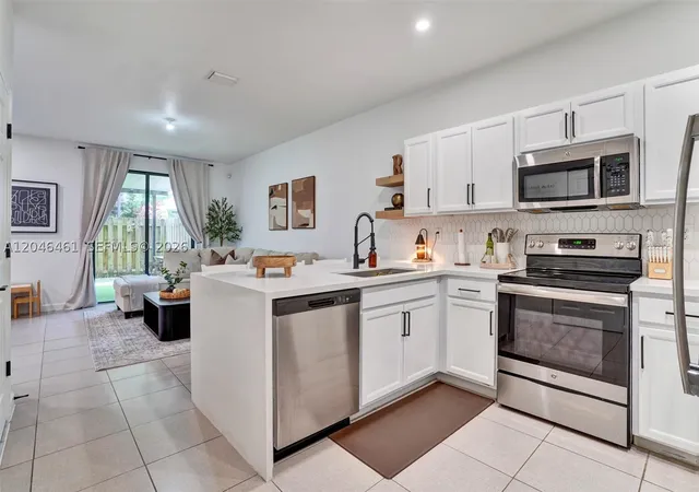 Photo 1 of Townhouse for sale at 25341 Sw 115th Ct, Homestead, FL 33032 | MLS# A12046461 | Listing updated on 2026-09-17