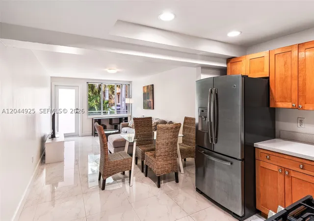 Photo 3 of Condo for sale at 405 N Hibiscus Dr #204, Miami Beach, FL 33139 | MLS# A12044925 | Listing updated on 2026-09-17