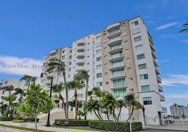 Photo 2 of Condo for sale at 18000 N Bay Rd #603, Sunny Isles Beach, FL 33160 | MLS# A12047230 | Listing updated on 2026-09-01
