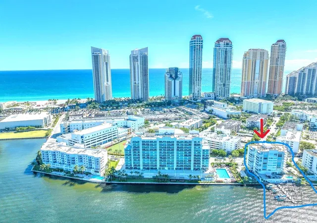 Photo 3 of Condo for sale at 18000 N Bay Rd #603, Sunny Isles Beach, FL 33160 | MLS# A12047230 | Listing updated on 2026-09-01