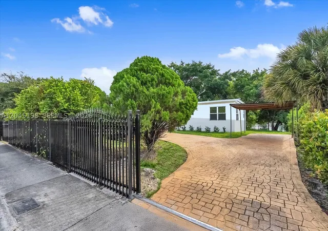 Photo 2 of Single family home for sale at 13415 Nw 22nd Ave, Miami, FL 33167 | MLS# A12045198 | Listing updated on 2026-09-10