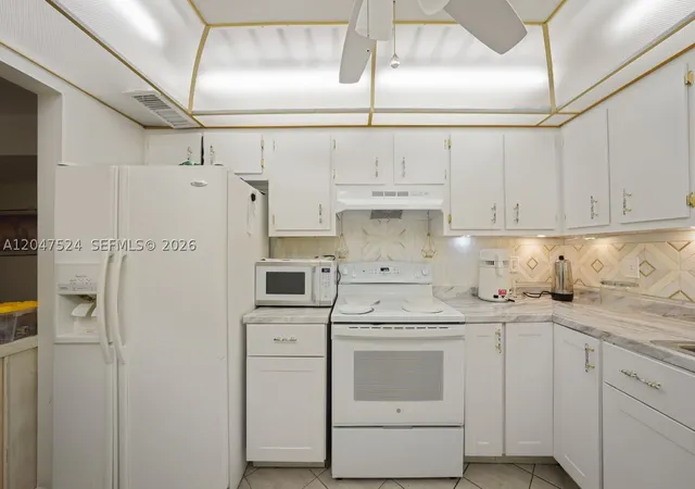 Photo 2 of Condo for sale at 7000 Nw 17th St #303, Plantation, FL 33313 | MLS# A12047524 | Listing updated on 2026-09-10