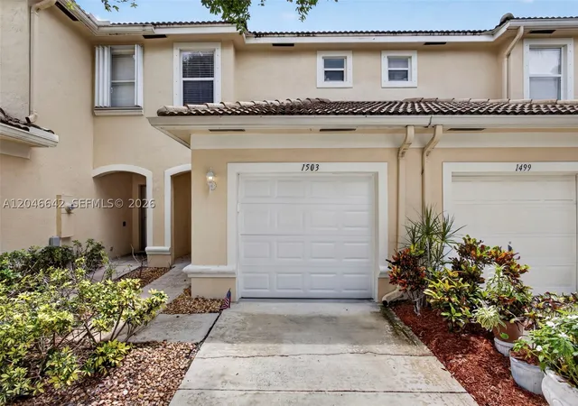 Photo 2 of Townhouse for sale at 1503 New Castle Ter, Wellington, FL 33414 | MLS# A12046642 | Listing updated on 2026-10-06