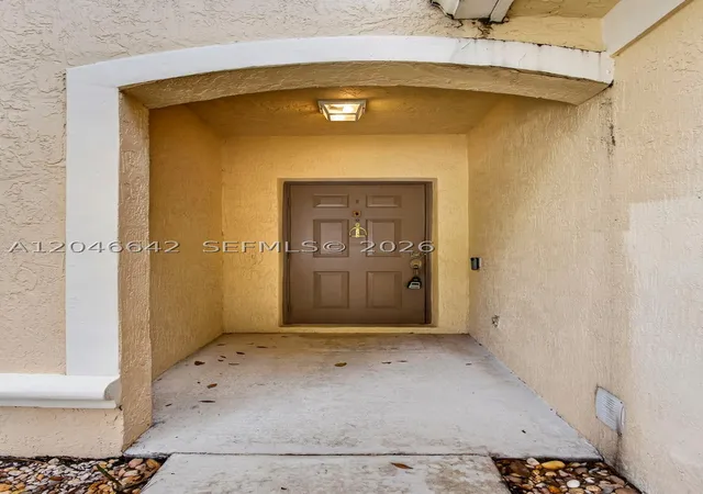 Photo 3 of Townhouse for sale at 1503 New Castle Ter, Wellington, FL 33414 | MLS# A12046642 | Listing updated on 2026-10-06