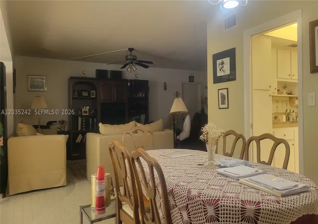 Listing Photo 5 - Condo for sale in building located at 6666 Spring Btm Wy, Boca Raton, FL 33433 - Unit #179