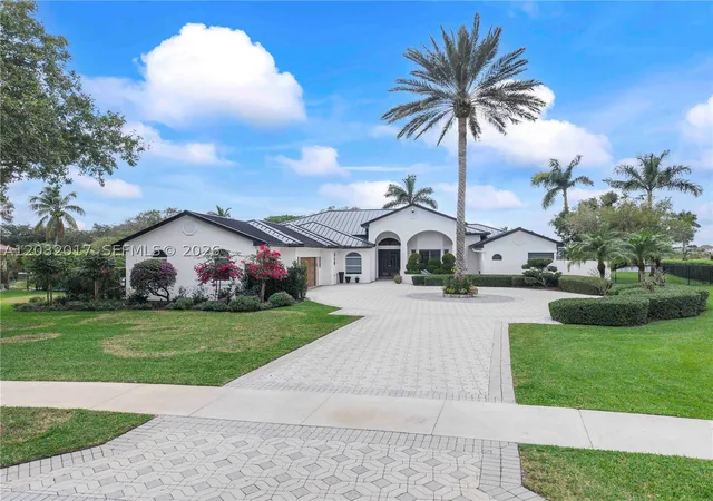Photo 3 of Single family home for sale at 2235 Sw 105th Ter, Davie, FL 33324 | MLS# A12032017 | Listing updated on 2026-09-02