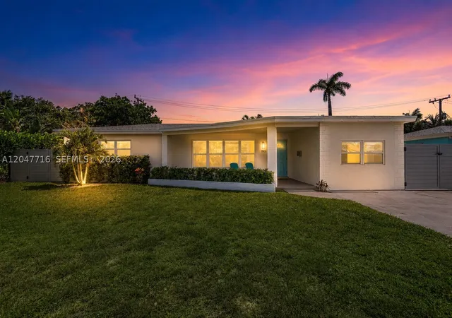 Photo 1 of Single family home for sale at 190 Ne 21st St, Boca Raton, FL 33431 | MLS# A12047716 | Listing updated on 2026-09-13