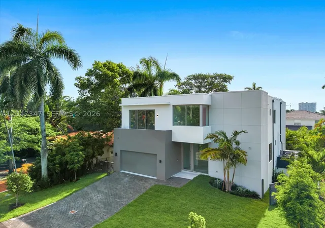 Single family home for sale at 7701 Coquina Dr, North Bay Village, FL 33141 | MLS# A12047347