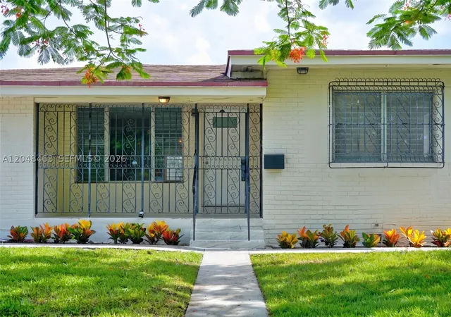 Photo 3 of Sale Pending at 2323 Nw 1st St, Miami, FL 33125 | MLS# A12048463 | Listing updated on 2026-09-02