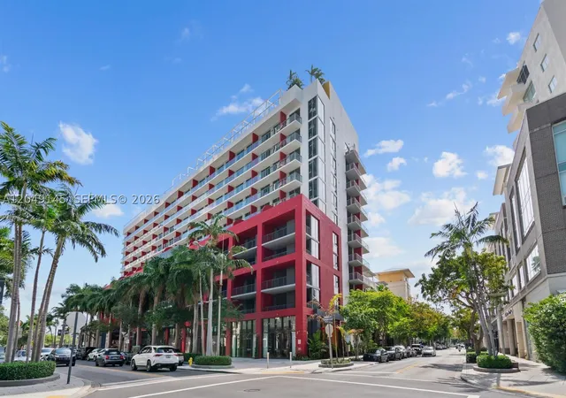 Photo 2 of Condo for sale at 90 32nd #727, Miami, FL 33127 | MLS# A12049145 | Listing updated on 2026-10-06