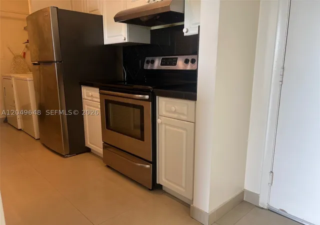 Photo 1 of Condo for sale at 19601 E Country Club Dr #7405, Aventura, FL 33180 | MLS# A12049648 | Listing updated on 2026-09-10
