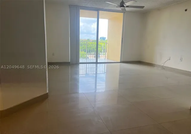Photo 2 of Condo for sale at 19601 E Country Club Dr #7405, Aventura, FL 33180 | MLS# A12049648 | Listing updated on 2026-09-10