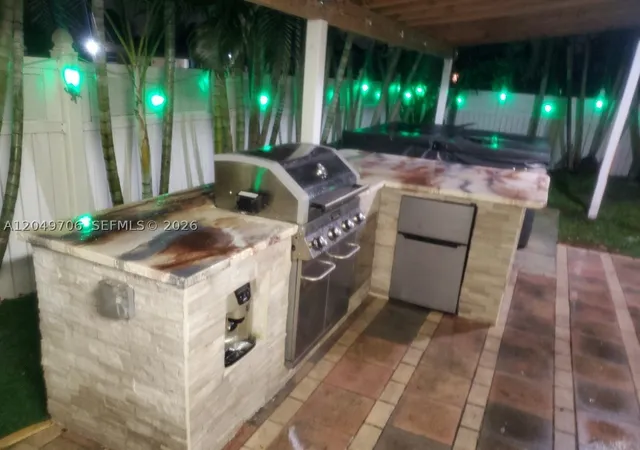 Photo 4 of Single family home for sale at 804 Nw 8Th St, Dania, FL 33004 | MLS# A12049706 | Listing updated on 2026-08-28