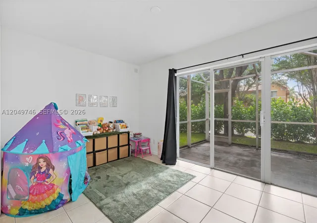 Photo 3 of Townhouse for sale at 2303 Sw 87th Ter, Miramar, FL 33025 | MLS# A12049746 | Listing updated on 2026-09-03