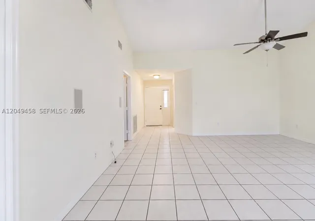 Photo 3 of Single family home for sale at 687 Se 22nd Dr, Homestead, FL 33033 | MLS# A12049458 | Listing updated on 2026-09-25